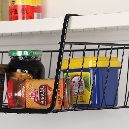 Flat iron hanging basket